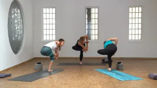 Functional Flow Yoga