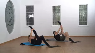 Pilates Matwork - Slide it out